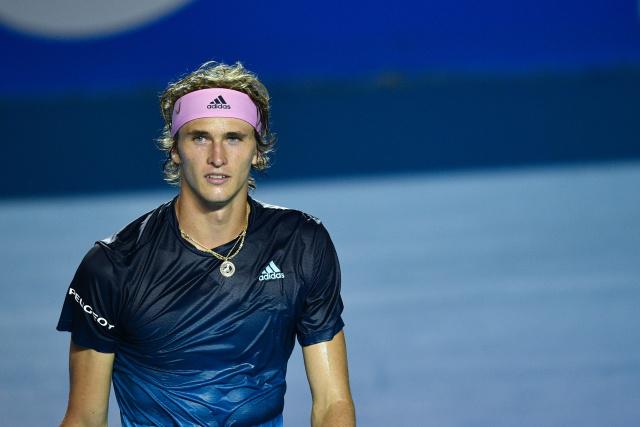 明确看台指 明确看台指