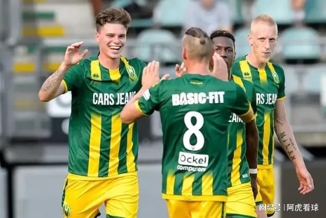 吸引防线内 吸引防线内